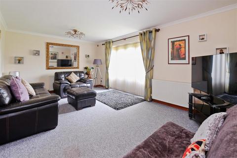 1 Longtye Drive, Chestfield, Whitstable, CT5 3NG