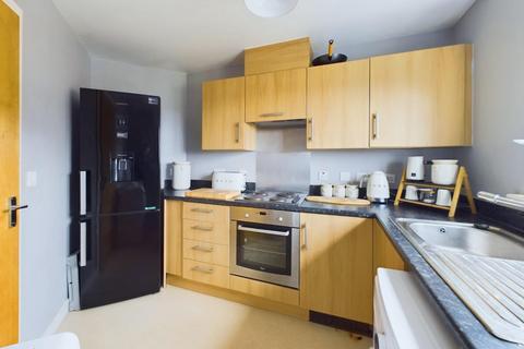 2 bedroom flat for sale, Squires Grove, Willenhall WV12