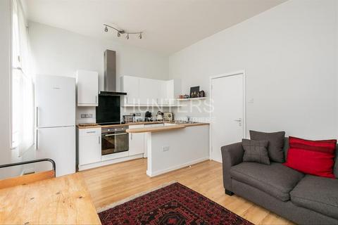 1 bedroom flat to rent, Walford Road, London, N16