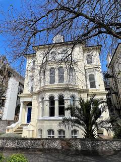 3 bedroom flat for sale, Devonshire Place, Eastbourne