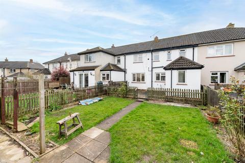 69 Church Close, Pool In Wharfedale, Otley, LS21 1LW