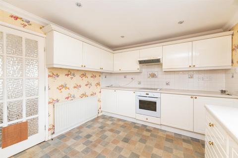 69 Church Close, Pool In Wharfedale, Otley, LS21 1LW