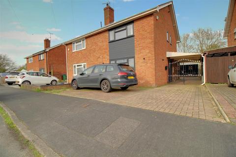3 bedroom semi-detached house for sale, Stirling Way, Tuffley, Gloucester