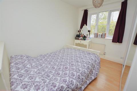 Flat 16, Lime Court, 1 Lewis Road, Mitcham, CR4 3LS