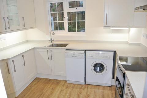 2 bedroom terraced house to rent, Woodbine Cottages, Leamington Spa