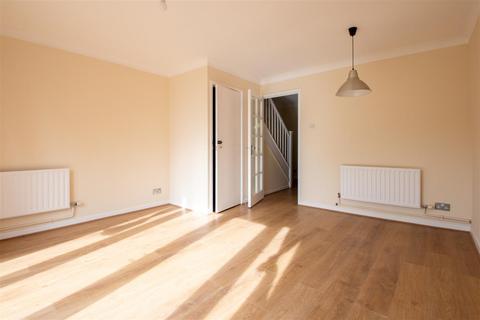 2 bedroom terraced house to rent, Lastingham Grove, Emerson Valley