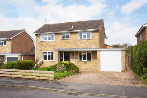 3 bedroom detached house for sale, Ladywell Road, Boroughbridge