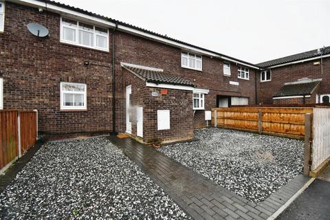 4 bedroom terraced house for sale, Grantham Avenue, Kingswood, Hull