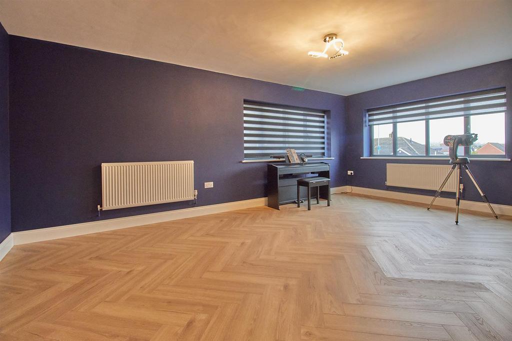 Family room to front