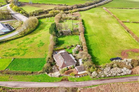 6 bedroom detached bungalow for sale, Stalling Down, Cowbridge, Vale of Glamorgan, CF71 7DT