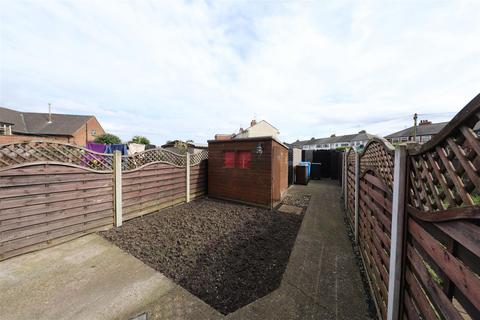 3 bedroom terraced house for sale, Hotham Road South, Hull