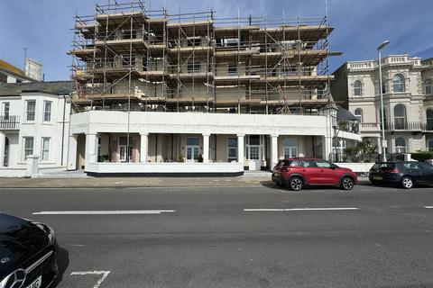 1 bedroom flat for sale, Marine Parade, Worthing, BN11 3QG