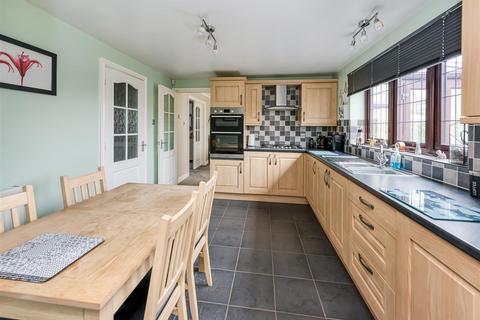 4 bedroom detached house for sale, 19 Penleigh Gardens, Wombourne, Wolverhampton