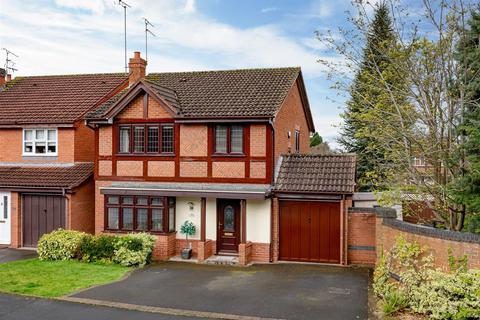 4 bedroom detached house for sale, 19 Penleigh Gardens, Wombourne, Wolverhampton