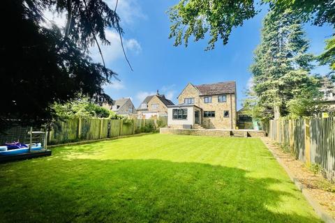 4 bedroom detached house for sale, Lightridge Road, Huddersfield HD2