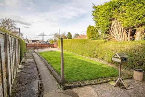 64 Smithfield Road, Uttoxeter, ST14 7LB