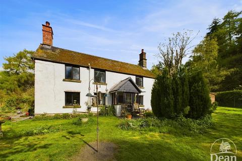 2 bedroom detached house for sale, Hillersland, Coleford