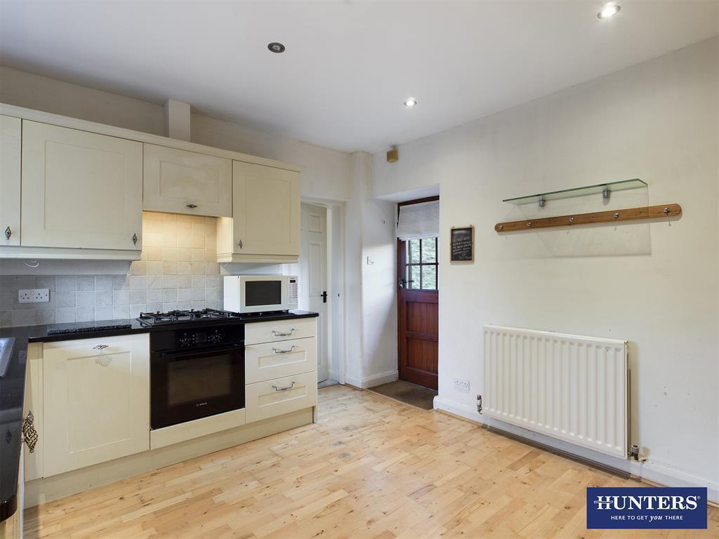 Kitchen dining room