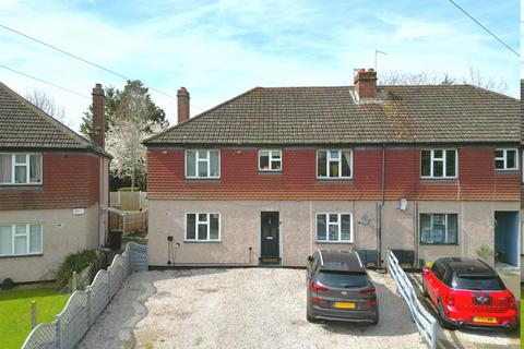 2 bedroom maisonette for sale, Magpie Hall Close, Bromley Common, BR2