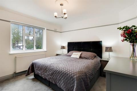 10 Magpie Hall Close, Bromley, BR2 8JQ