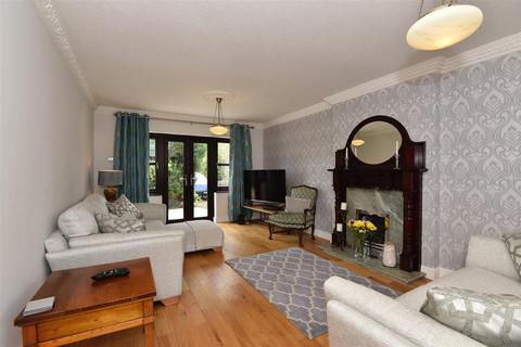 5 bedroom house for sale, Terrington Drive, Newcastle
