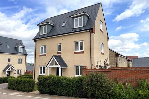 4 bedroom detached house for sale, Gamlin Close, Wellington