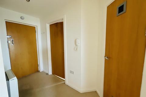 2 bedroom flat to rent, Pentre Doc Y Gogledd, Llanelli