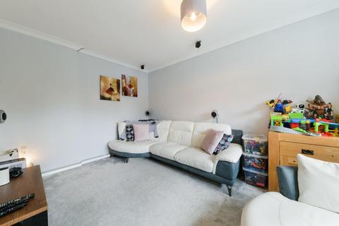 31 Hartley Down, Purley, CR8 4EF
