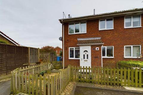 1 bedroom semi-detached house for sale, Headlands Drive, Bridlington