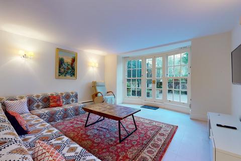 4 bedroom terraced house to rent, Moncorvo Close, Knightsbridge SW7