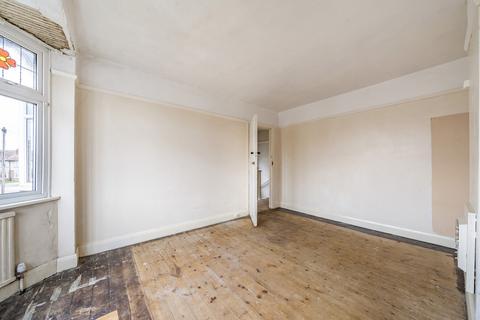 39 Gordon Close, Staines-upon-thames, TW18 1AP