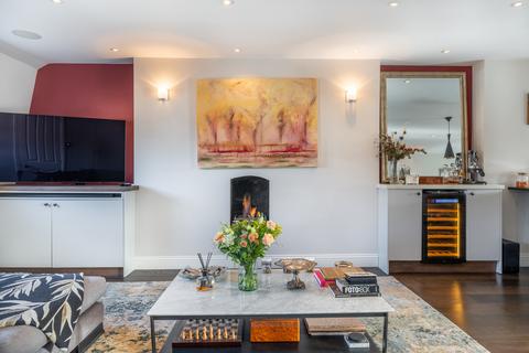 3 bedroom apartment for sale, Sutherland Avenue, London, W9