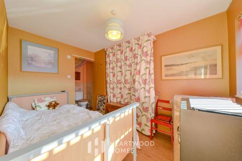 18 Gresford Close, St Albans, AL4 0UB
