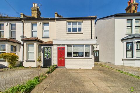 3 bedroom end of terrace house for sale, 58 Mount Road, Bexleyheath