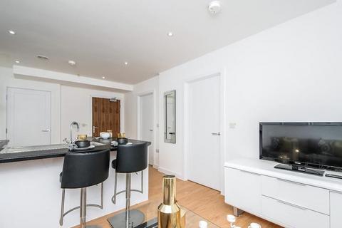1 bedroom apartment to rent, Canterbury House, Sydenham Road, East Croydon,  CR0 9BL