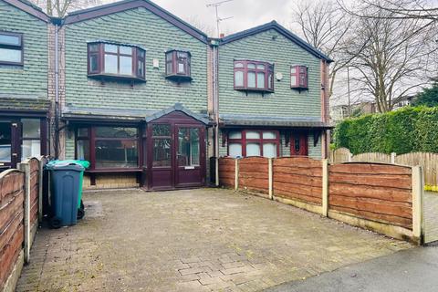 3 bedroom house to rent, Manley Road, Manchester M16