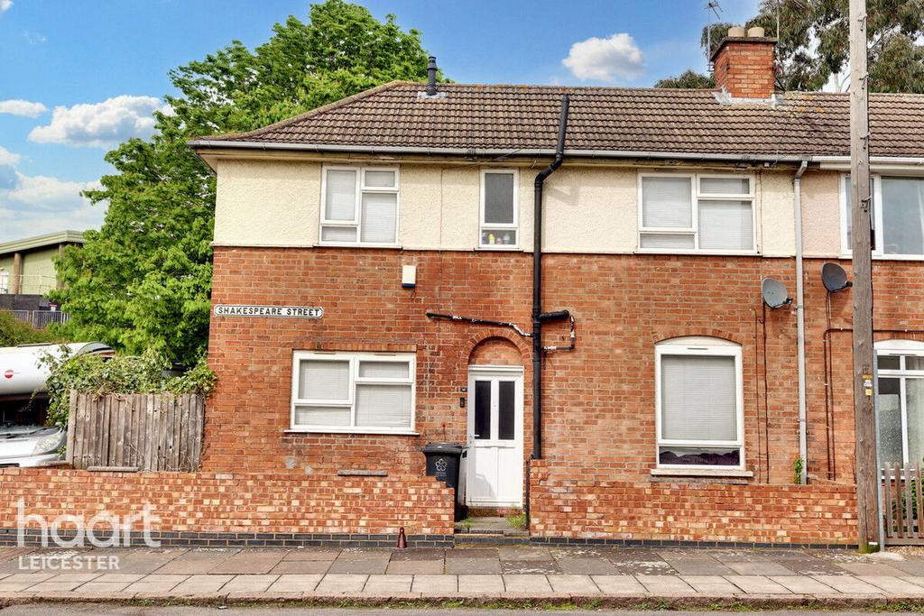 Shakespeare Street, Leicester 2 bed semidetached house for sale £180,000