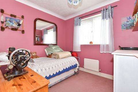 26 Maximilian Drive, Halling, Rochester, ME2 1NQ