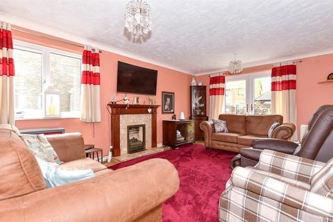 26 Maximilian Drive, Halling, Rochester, ME2 1NQ
