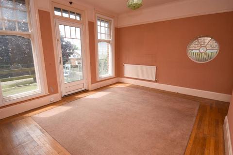 4 bedroom detached house for sale, Northwood Road, Tankerton, Whitstable