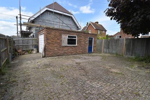 60 Northwood Road, Whitstable, CT5 2EU