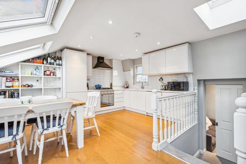 Broughton Road, Sands End, Fulham, LONDON