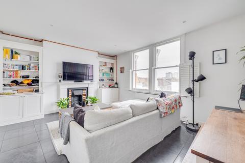 2 bedroom flat to rent, Munster Road, Fulham, London