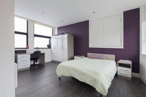 1 bedroom apartment to rent, Luxus Studios, Huddersfield, HD1