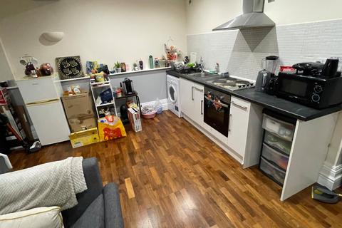 2 bedroom apartment to rent, 36-42 Westgate, Huddersfield, HD1