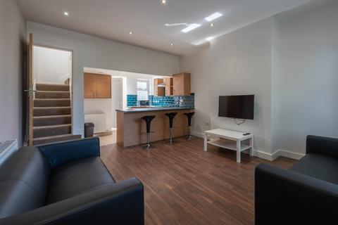 undefined, 30 Victoria Street, Huddersfield, HD5