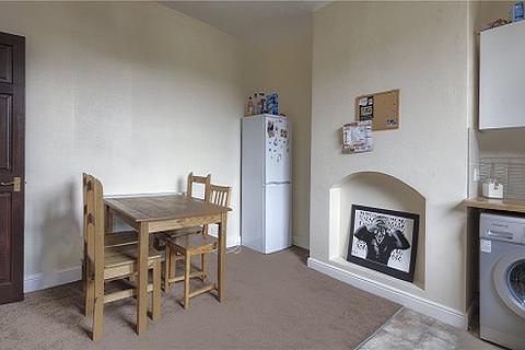 3 bedroom terraced house to rent, 17 Brook Street, Huddersfield, HD5