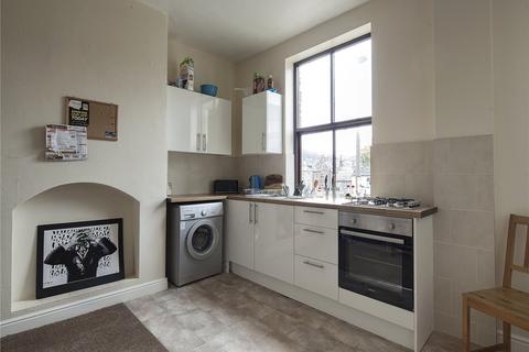 3 bedroom terraced house to rent, 17 Brook Street, Huddersfield, HD5