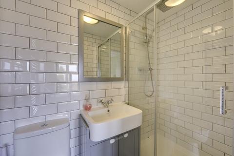 1, Kinloch House Bampton Road, London, SE23 2BG