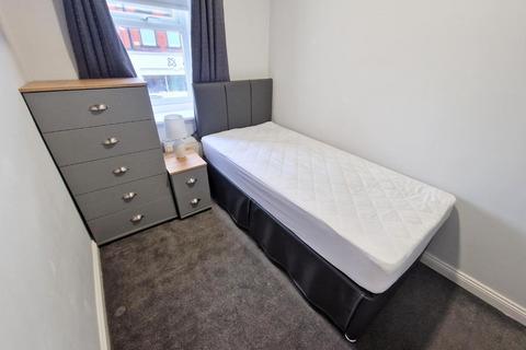 1 bedroom in a house share to rent, Old Durham Road, Gateshead NE9